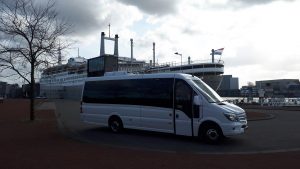 coronaproof minibus